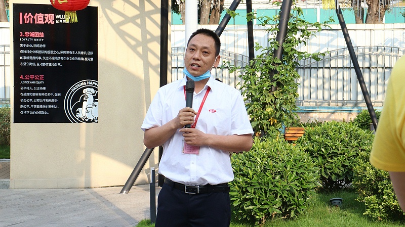 “我為嘉人獻愛心活動”嘉友食品為困難嘉人舉行愛心募捐活動 (2)