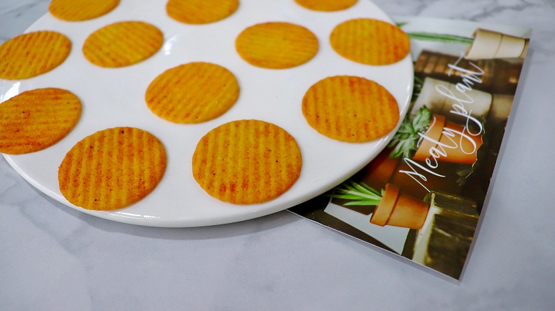 川香酥麻的別樣感受——川香藤椒味燃脆薯片 (2)