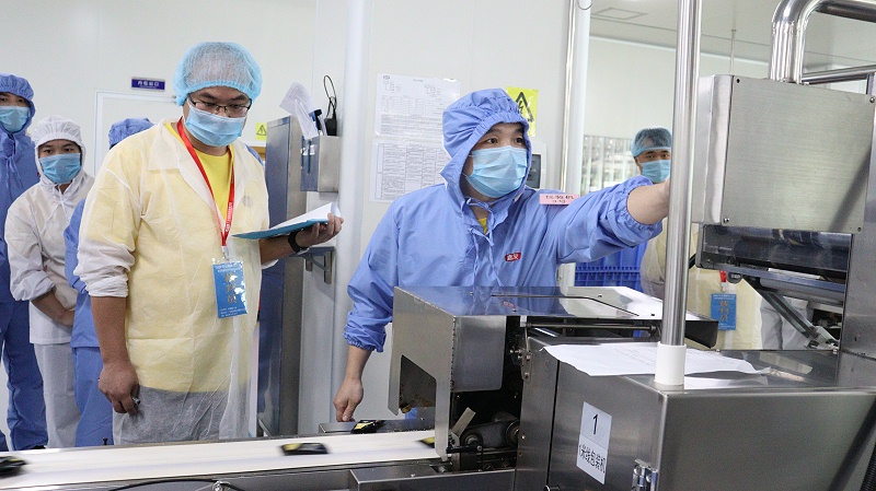 嘉友食品攜手嘉友工會(huì)開展“勞動(dòng)技能競(jìng)賽” (8)