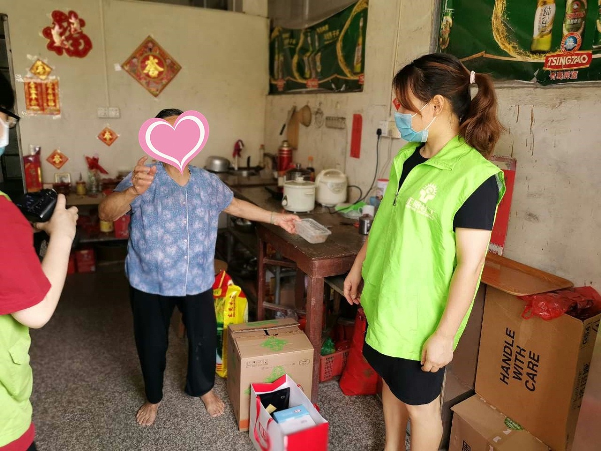 嘉友愛心探訪 (4)