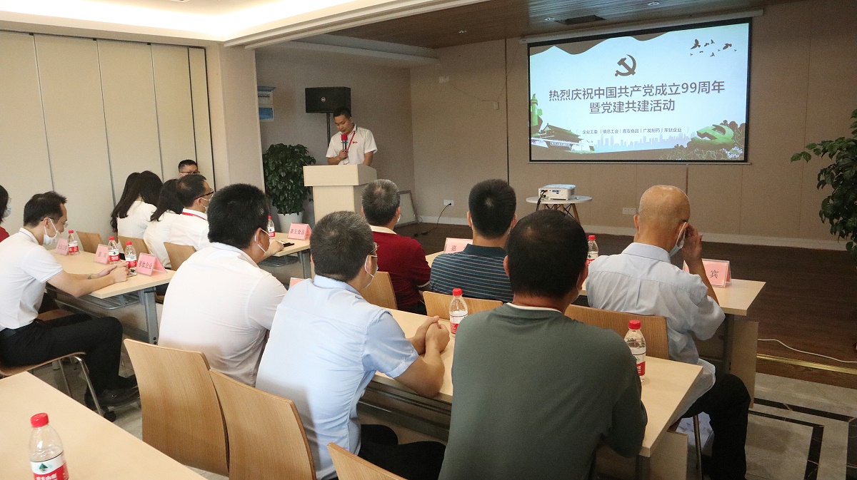 嘉友喜迎畫(huà)展 (3)