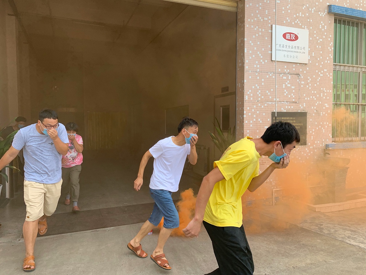 嘉友消防演習 (4)