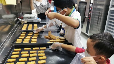 家庭開(kāi)放日｜暖心烘焙，幸福嘉友!