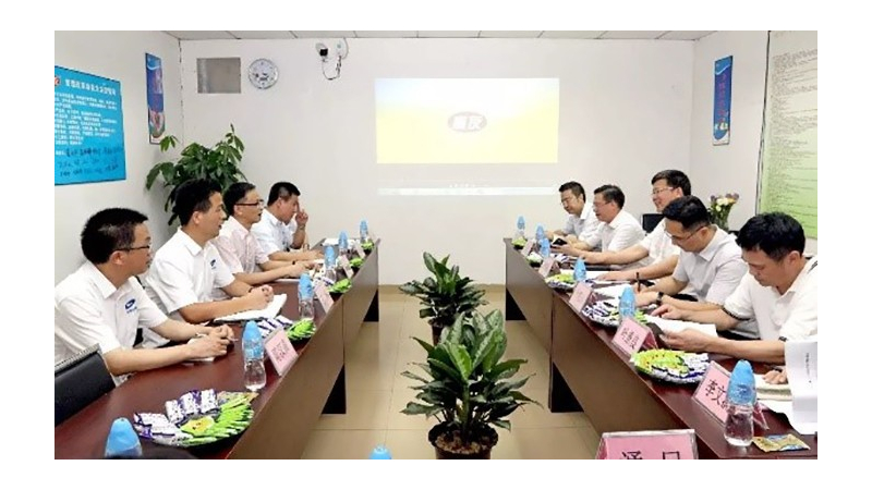 羅曉勤到兩家企業(yè)調(diào)研，為廣東嘉友食品發(fā)展問診把脈！