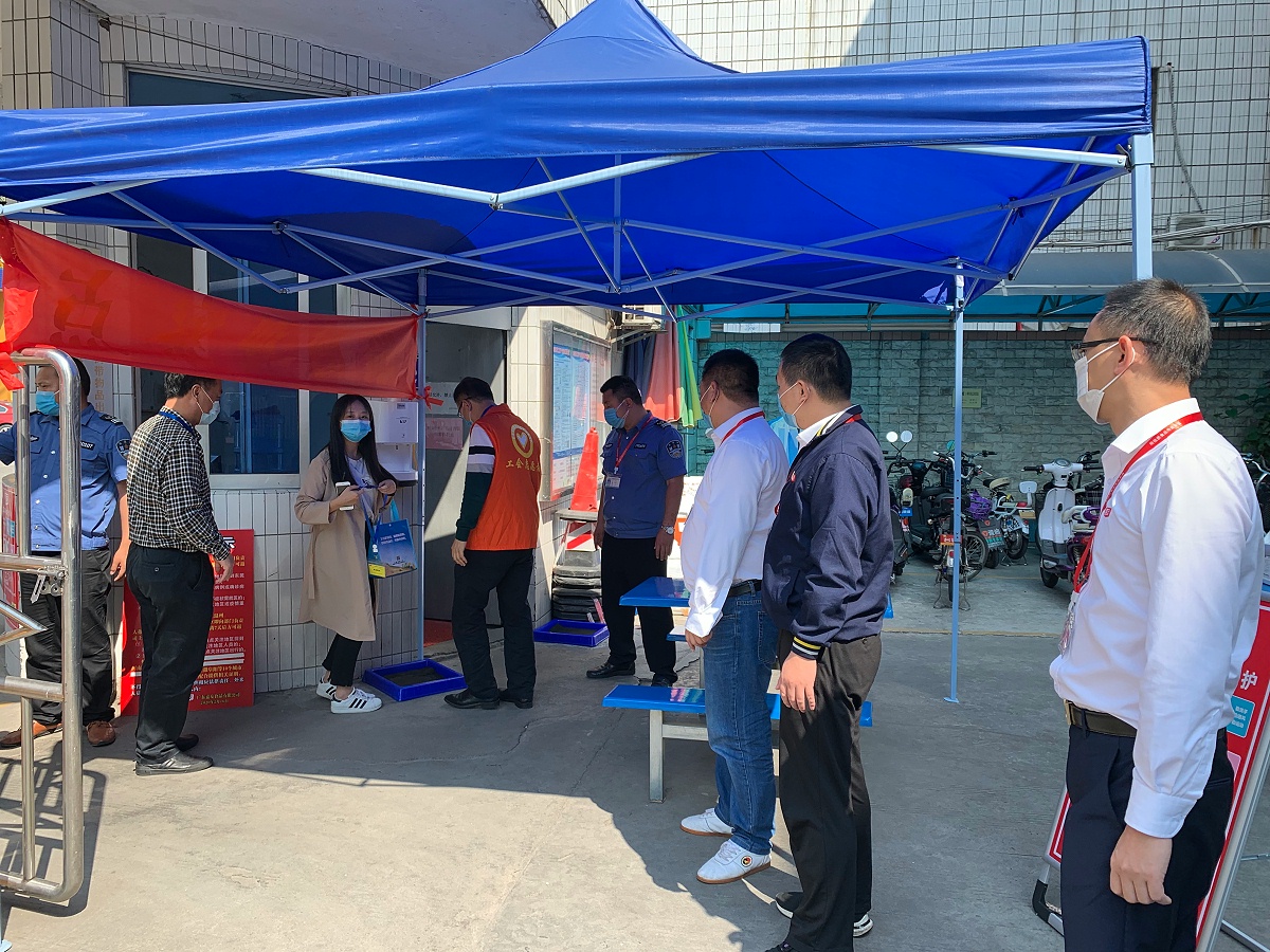 石碣總工會(huì)助力嘉友復(fù)工