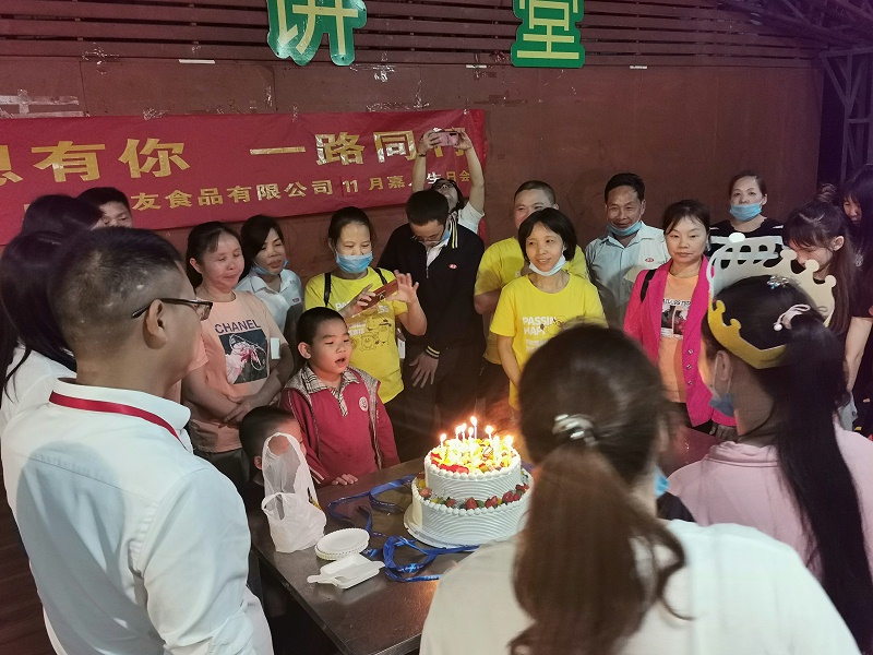 嘉友慶賀嘉人生日，齊聚燒烤歡樂晚宴 (5)