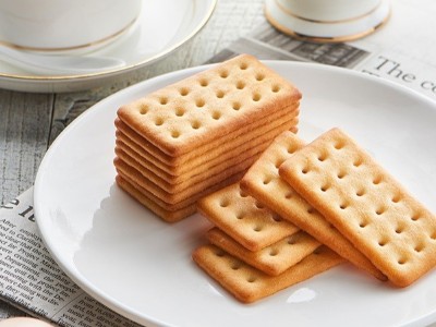 入口即化的濃郁奶香——嘉友牛乳餅