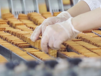 為什么休閑食品零食大家都選嘉友食品